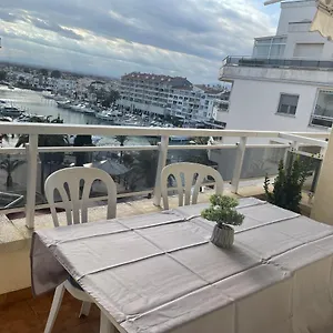 Appartement Magnifique Vue Sur Le Canal Et La D'empuriabrava, Empuriabrava